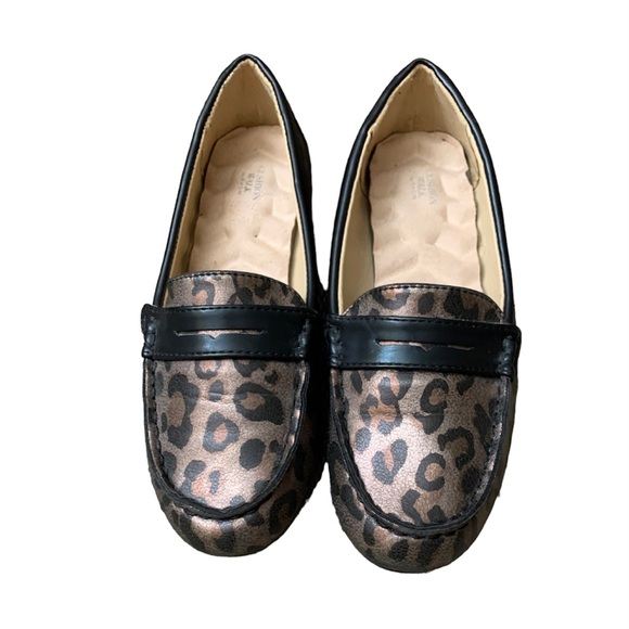 Women’s Cushion Walk Leopard loafers - Picture 1 of 9